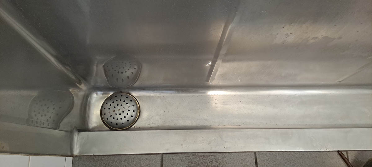 Urinals (2)
